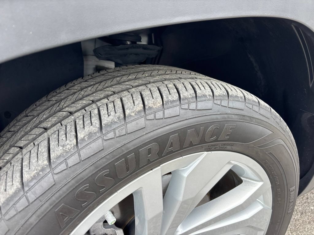 Certified 2023 Volkswagen Atlas SE FWD image 9