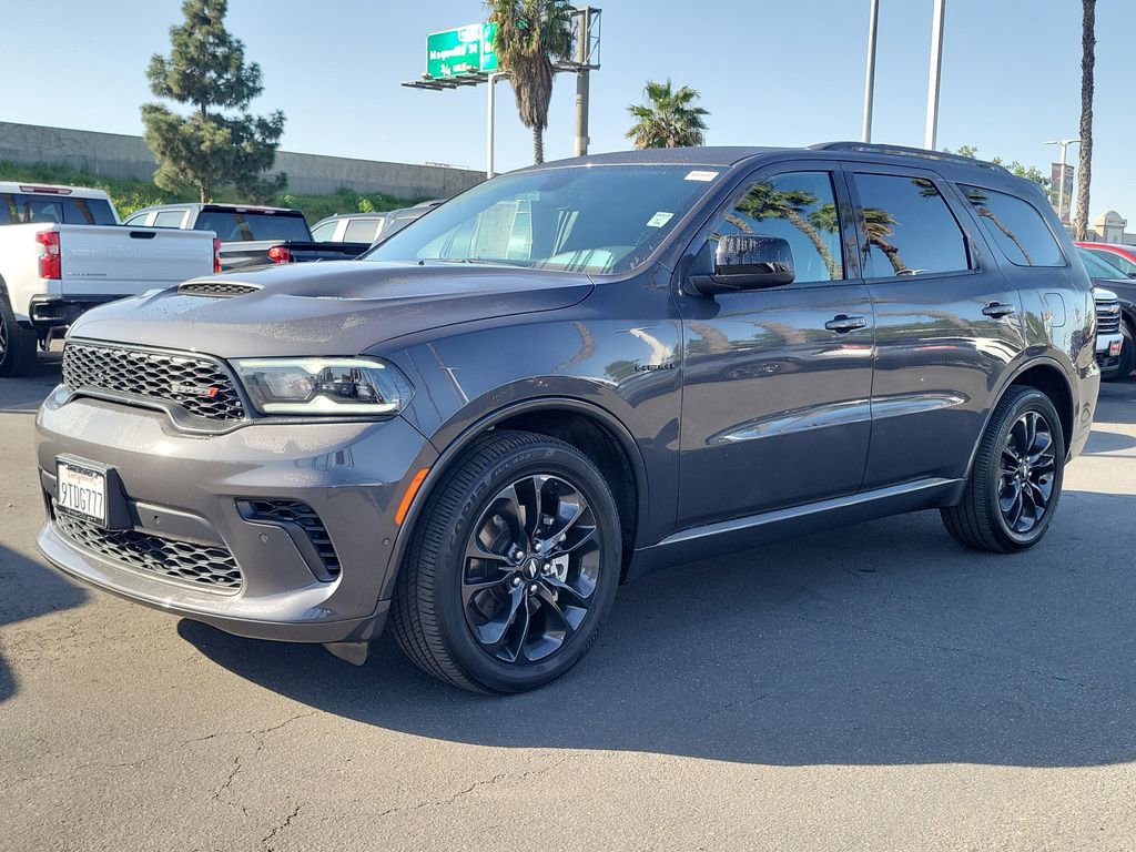 Used 2025 Dodge Durango R/T w/ Blacktop Package image 29