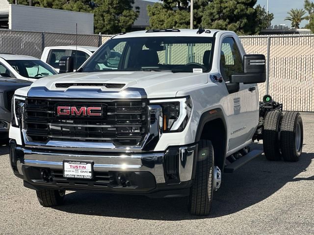 New 2026 GMC Sierra 3500 Pro image 6