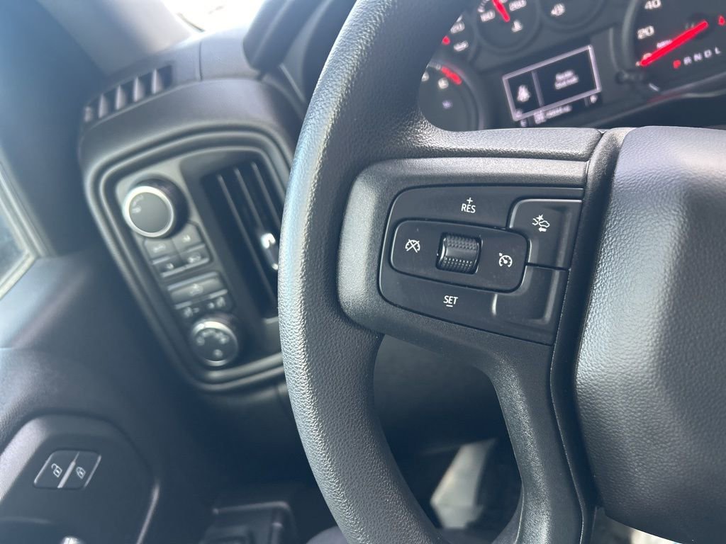Used 2024 Chevrolet Silverado 1500 Custom w/ Turbomax Blackout Package image 32