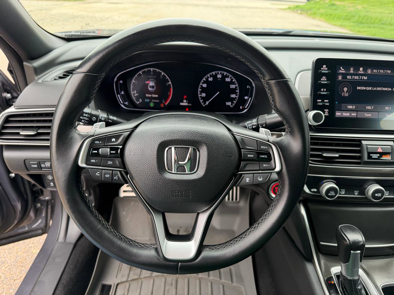 Used 2018 Honda Accord Sport image 15