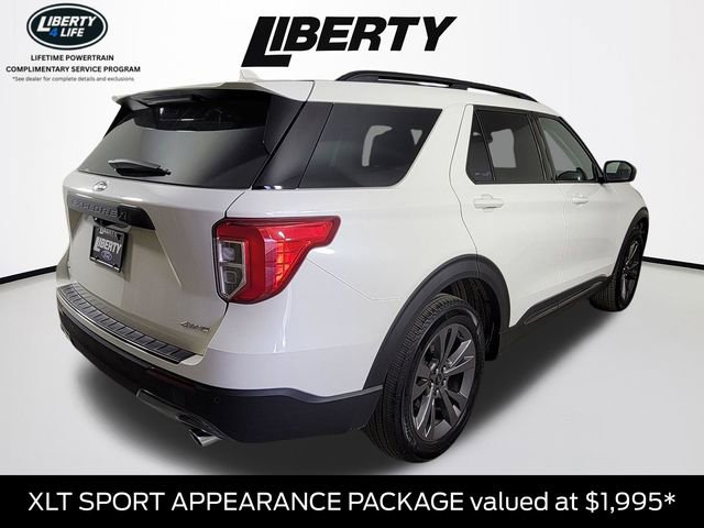 Certified 2024 Ford Explorer XLT w/ Equipment Group 202A AWD/4WD image 3