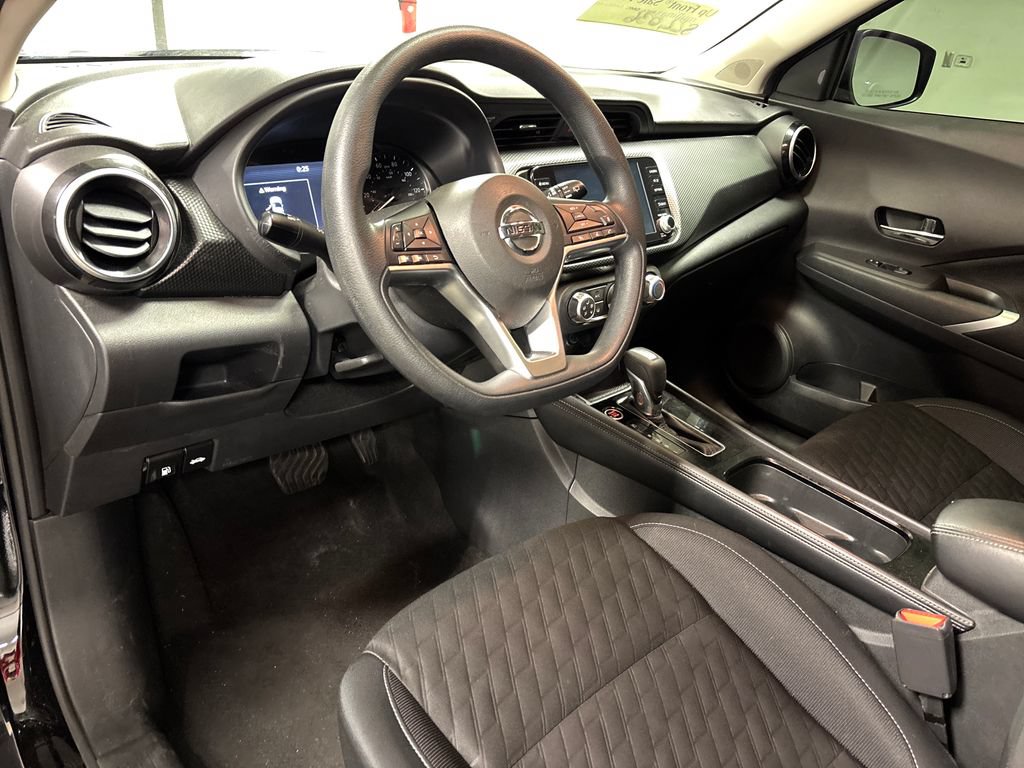 Used 2023 Nissan Kicks SV FWD image 25