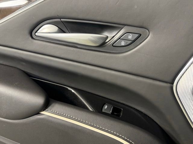 Certified 2024 Cadillac Escalade Sport Platinum w/ LPO, ONYX Package AWD/4WD image 22
