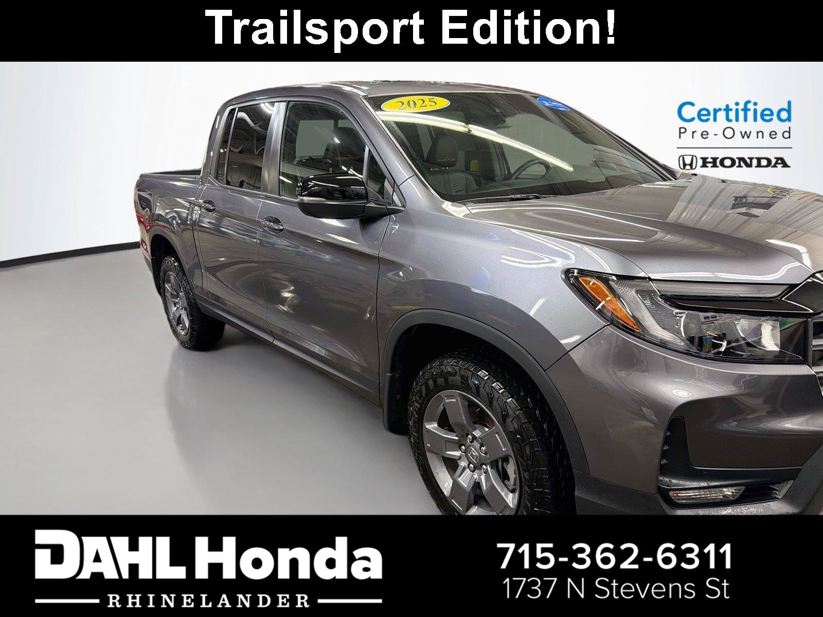 Used 2025 Honda Ridgeline TrailSport image 1