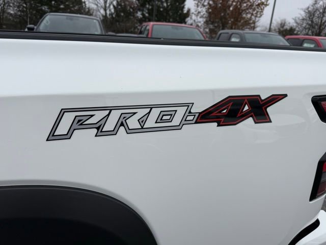 New 2026 Nissan Frontier PRO-4X w/ Pro-4x Convenience Package image 11
