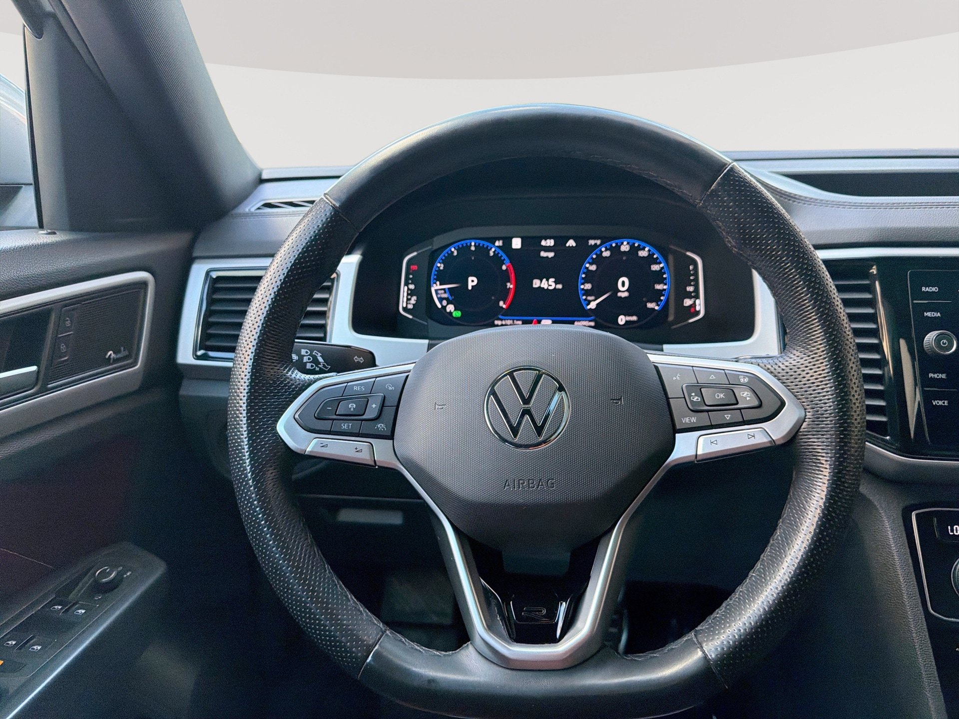 Used 2021 Volkswagen Atlas Cross Sport SEL Premium R-Line AWD/4WD image 11