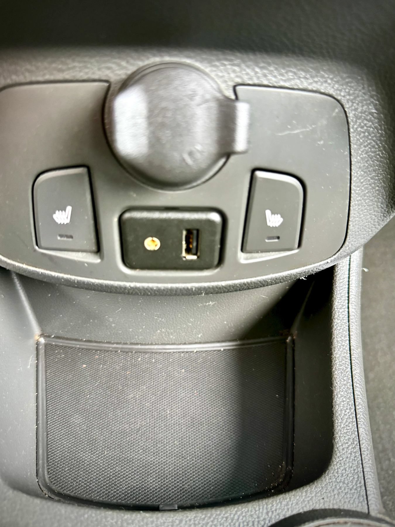 Used 2015 Chevrolet Spark LT FWD image 22