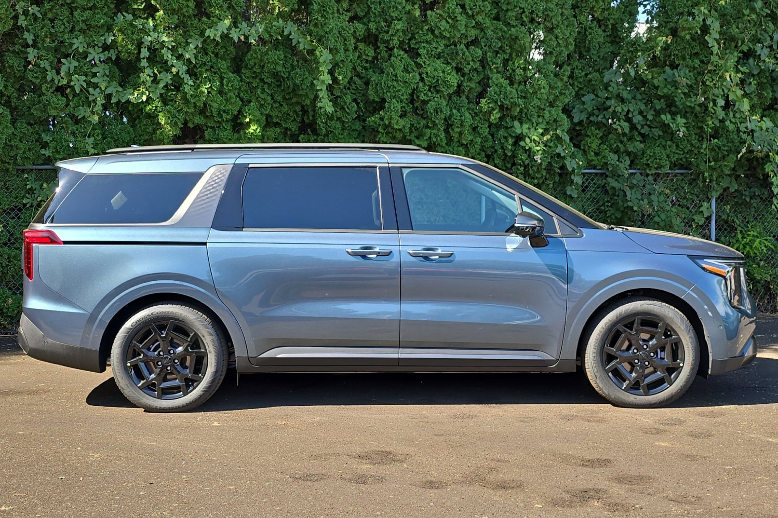 New 2026 Kia Carnival SX Prestige image 2
