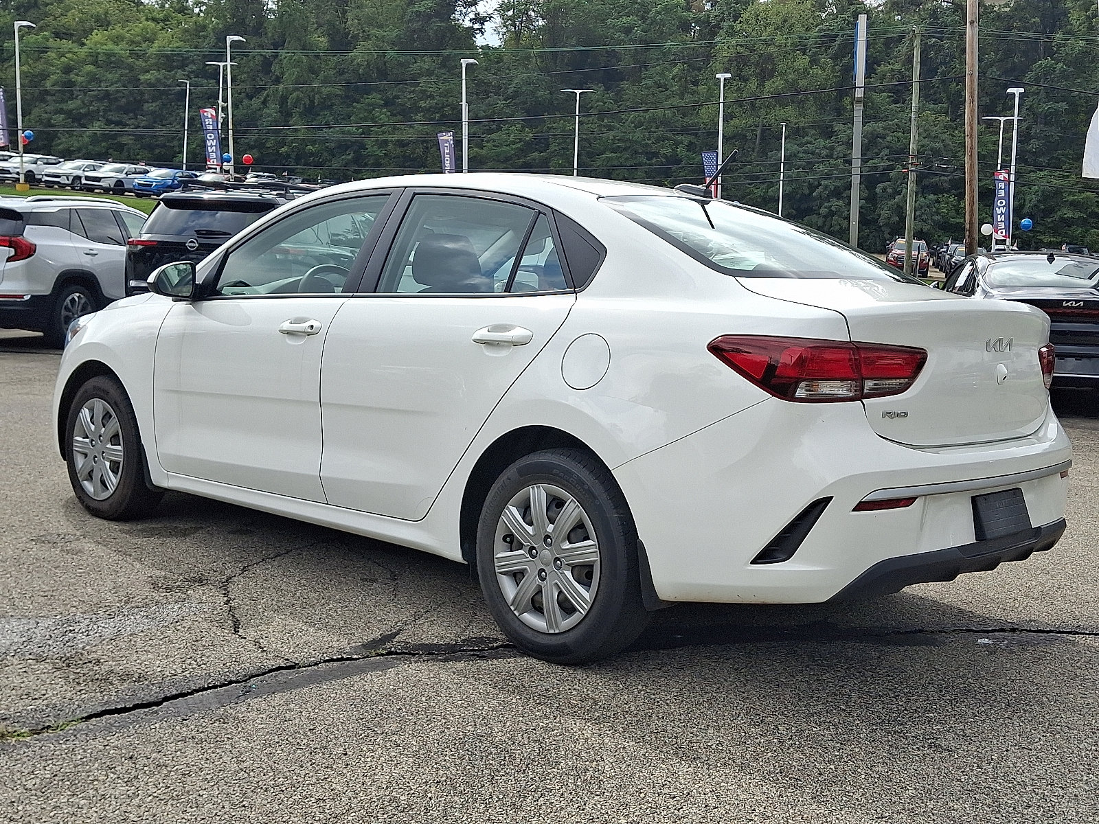 Used 2022 Kia Rio LX FWD image 4