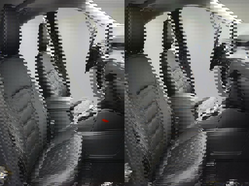 New 2024 Ford Escape SE w/ PHEV Premium Package image 54