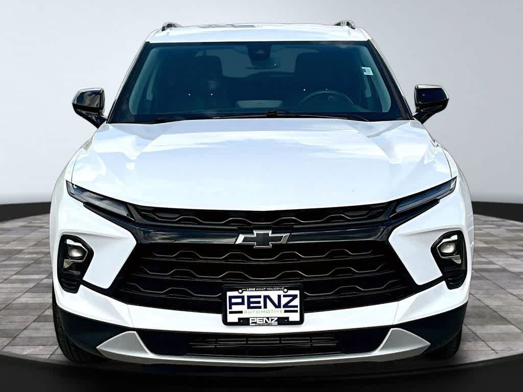Used 2024 Chevrolet Blazer LT w/ Convenience Package AWD/4WD image 2