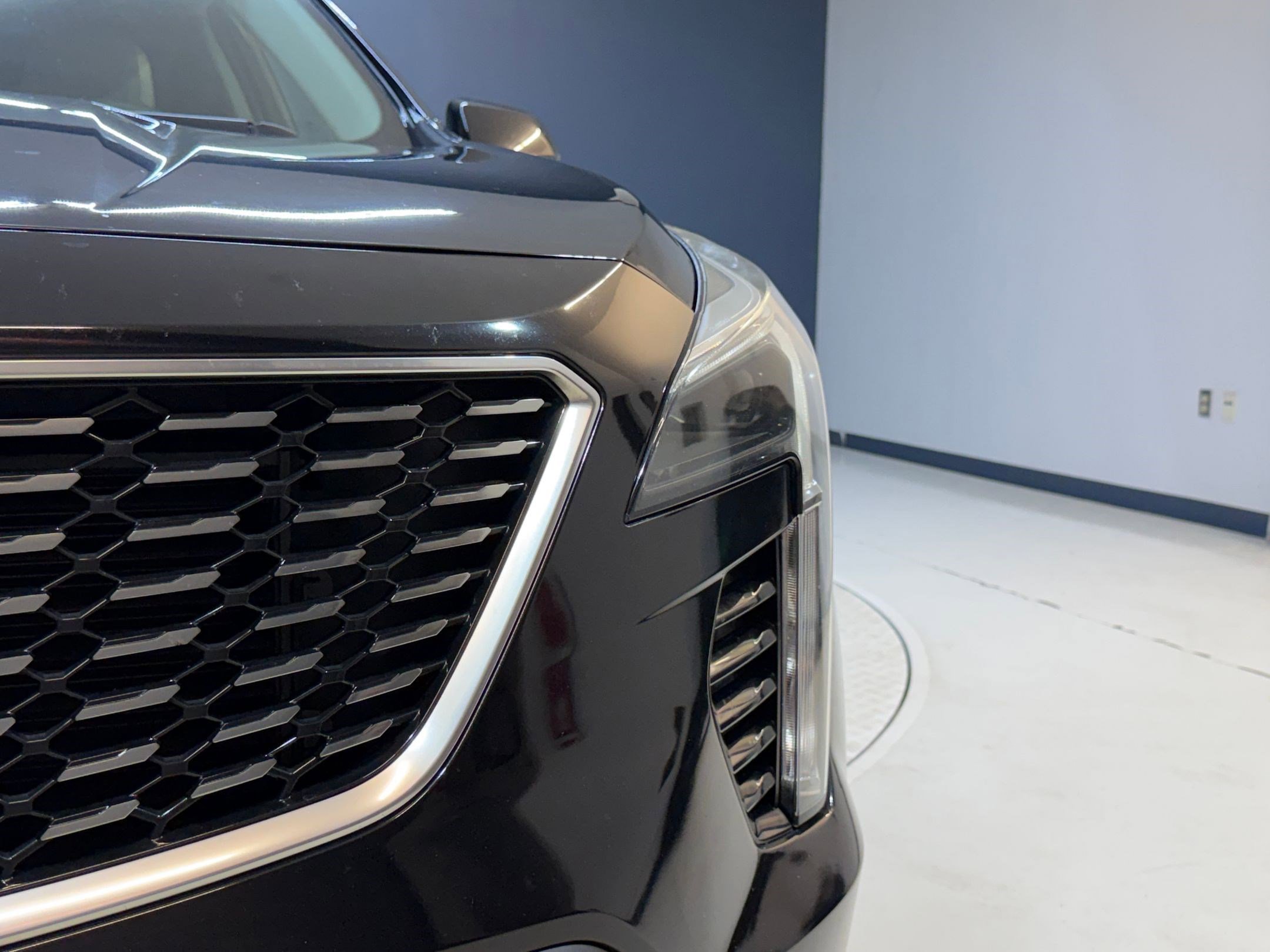 Used 2019 Cadillac XT4 Premium Luxury w/ Driver Awareness Package FWD image 19