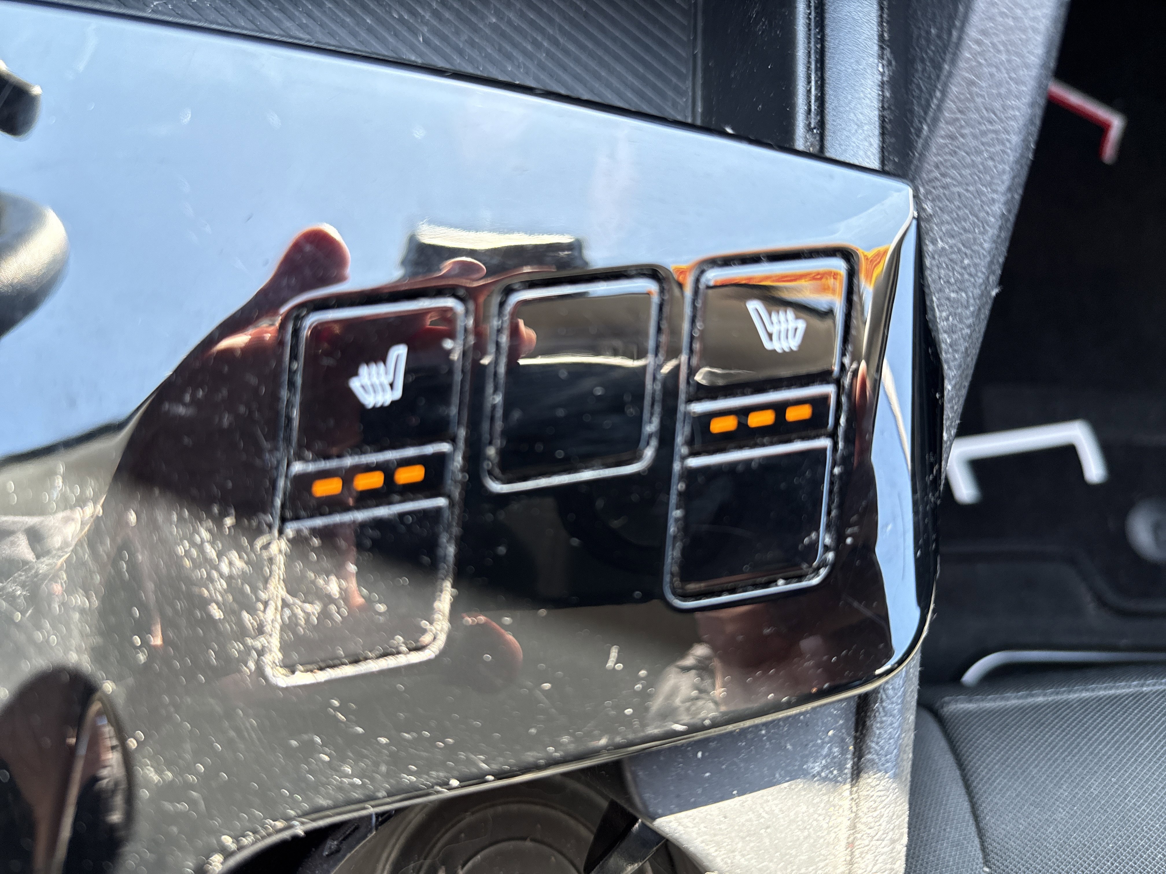 Used 2023 Kia Sportage LX image 27