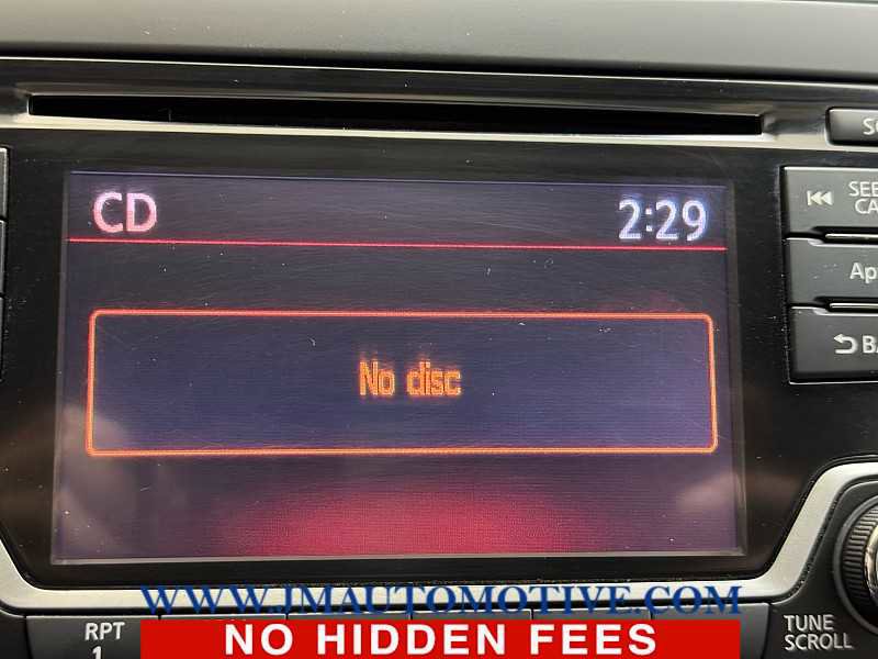 Used 2015 Nissan Sentra SV FWD image 23