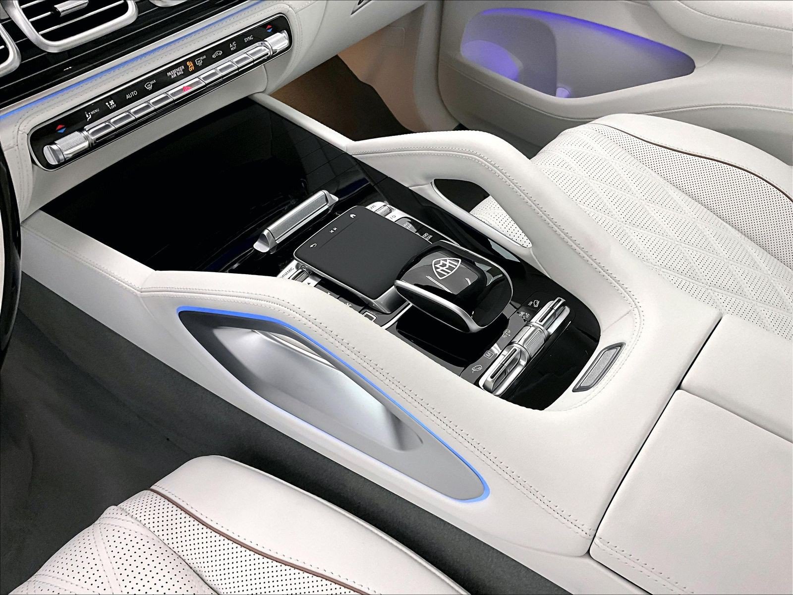 New 2026 Mercedes-Benz Maybach GLS 600 4MATIC image 8