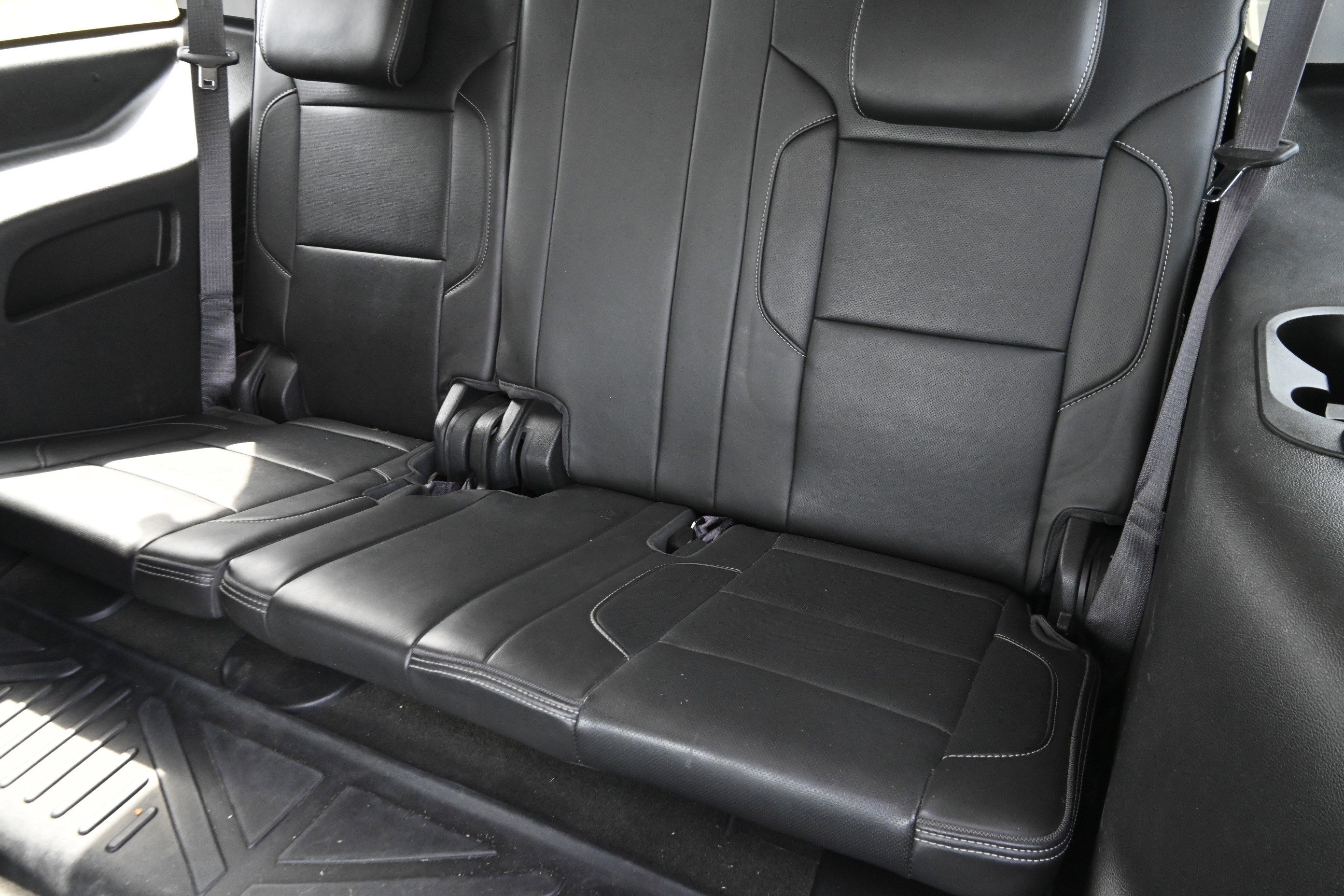 Used 2016 GMC Yukon Denali w/ Open Road Package image 14