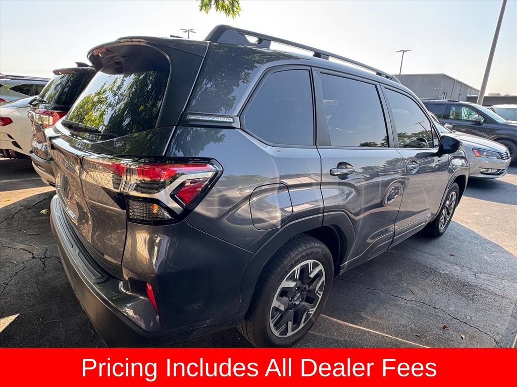 Used 2025 Subaru Forester Premium w/ Convenience Package #1 AWD/4WD image 5