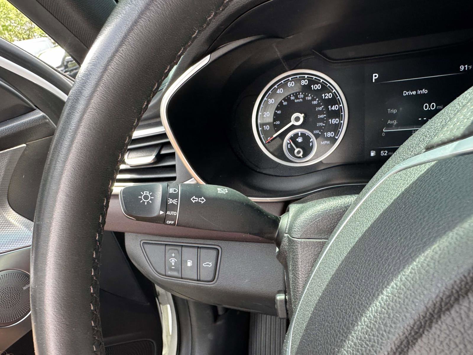 Used 2022 Genesis G70 2.0T w/ Prestige Package image 29