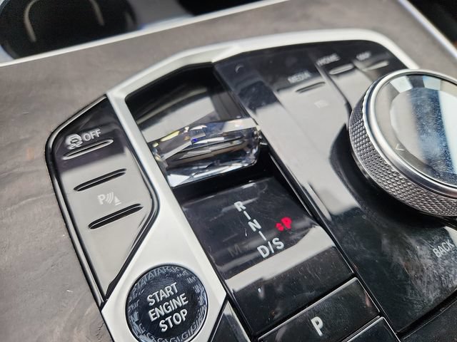 Used 2023 BMW X7 xDrive40i w/ Executive Package AWD/4WD image 15