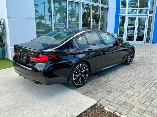 Used 2023 BMW 540i w/ M Sport Package RWD image 6