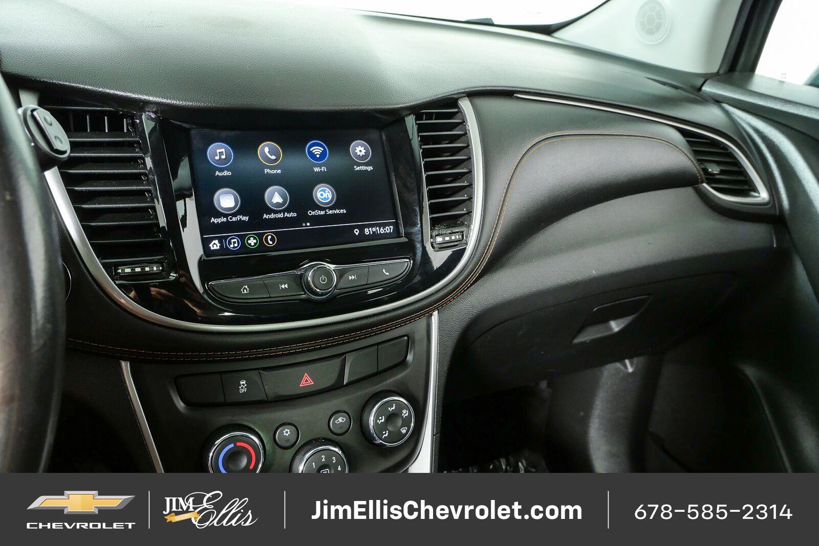 Certified 2020 Chevrolet Trax LT w/ LT Convenience Package AWD/4WD image 12