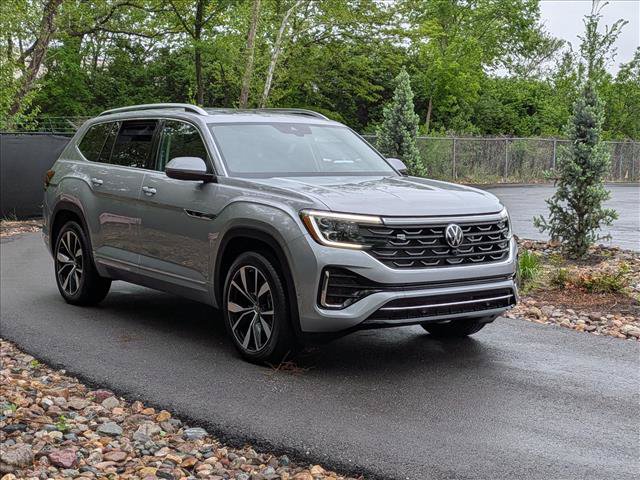 Certified 2025 Volkswagen Atlas SEL Premium R-Line AWD/4WD image 8