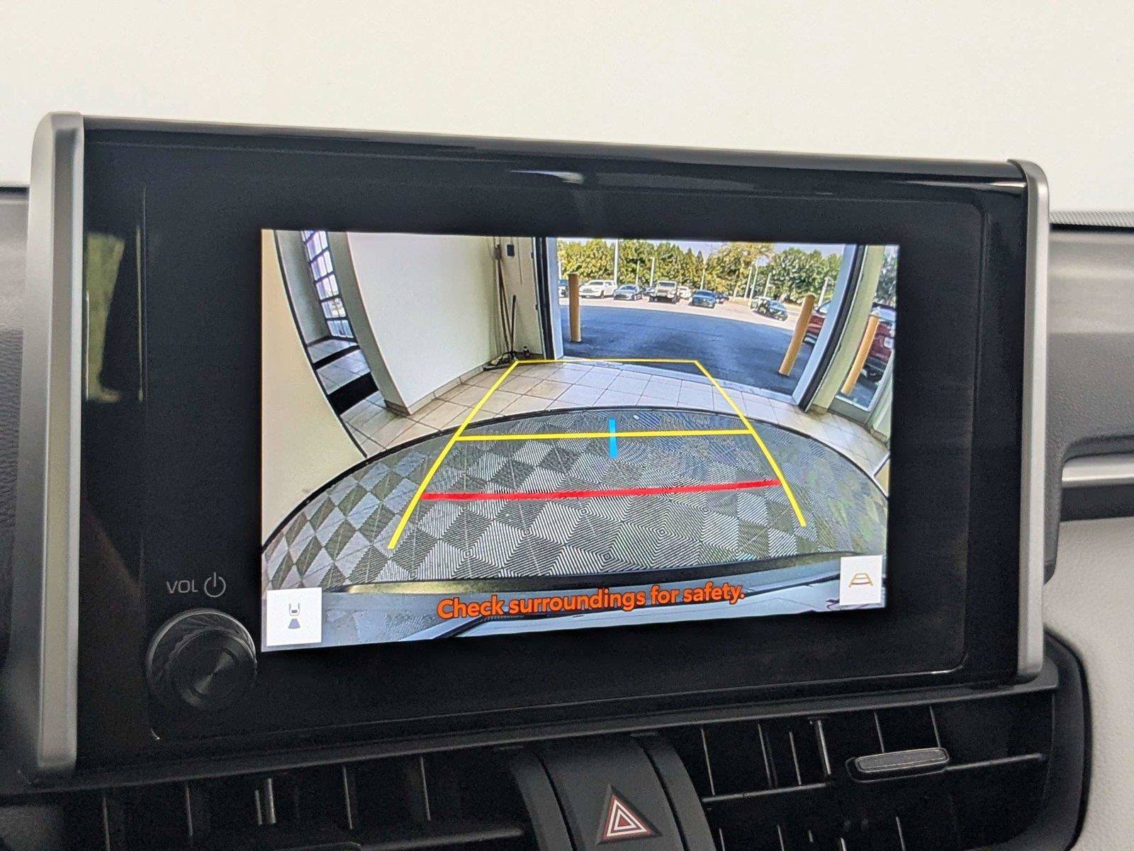 Used 2025 Toyota RAV4 XLE w/ Convenience Package FWD image 23