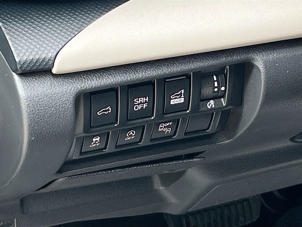 Used 2023 Subaru Forester Limited image 10