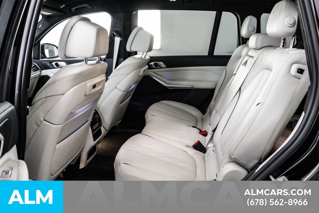 Used 2022 BMW X7 xDrive40i w/ M Sport Package image 17