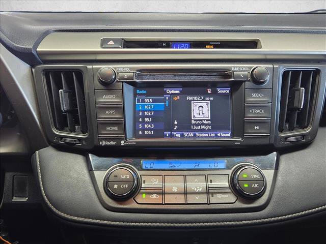 Used 2015 Toyota RAV4 XLE AWD/4WD image 12