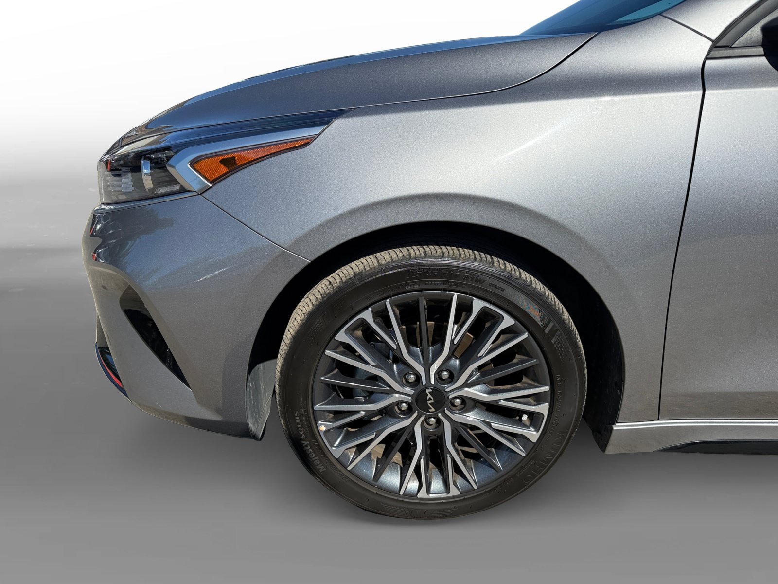 Used 2023 Kia Forte GT-Line w/ GT-Line Technology Package FWD image 9