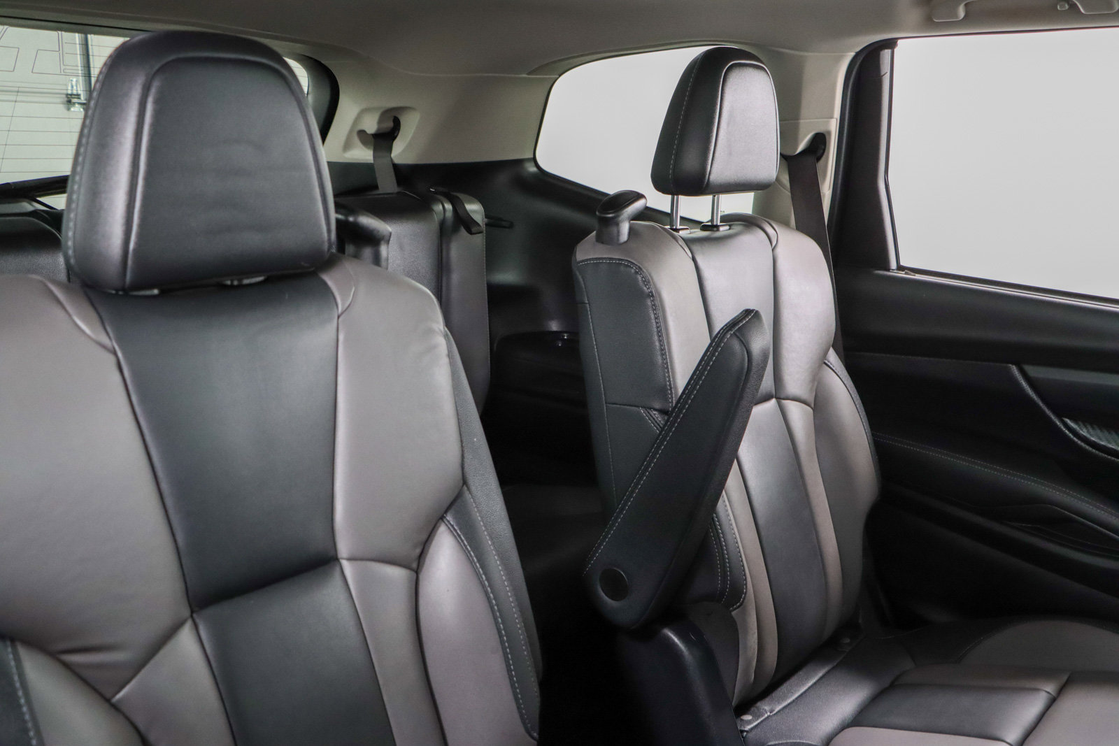 Used 2022 Subaru Ascent Onyx Edition image 29