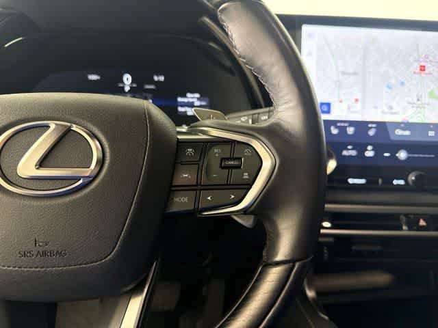 Used 2025 Lexus RX 350 Premium w/ Accessory Package (K3) FWD image 25