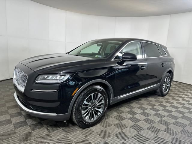 Used 2023 Lincoln Nautilus Reserve w/ Class II Trailer Tow Package image 7