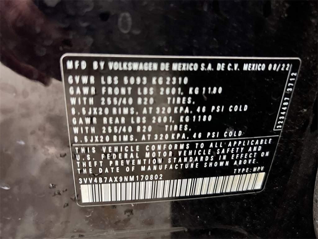 Used 2022 Volkswagen Tiguan SEL R-Line image 29