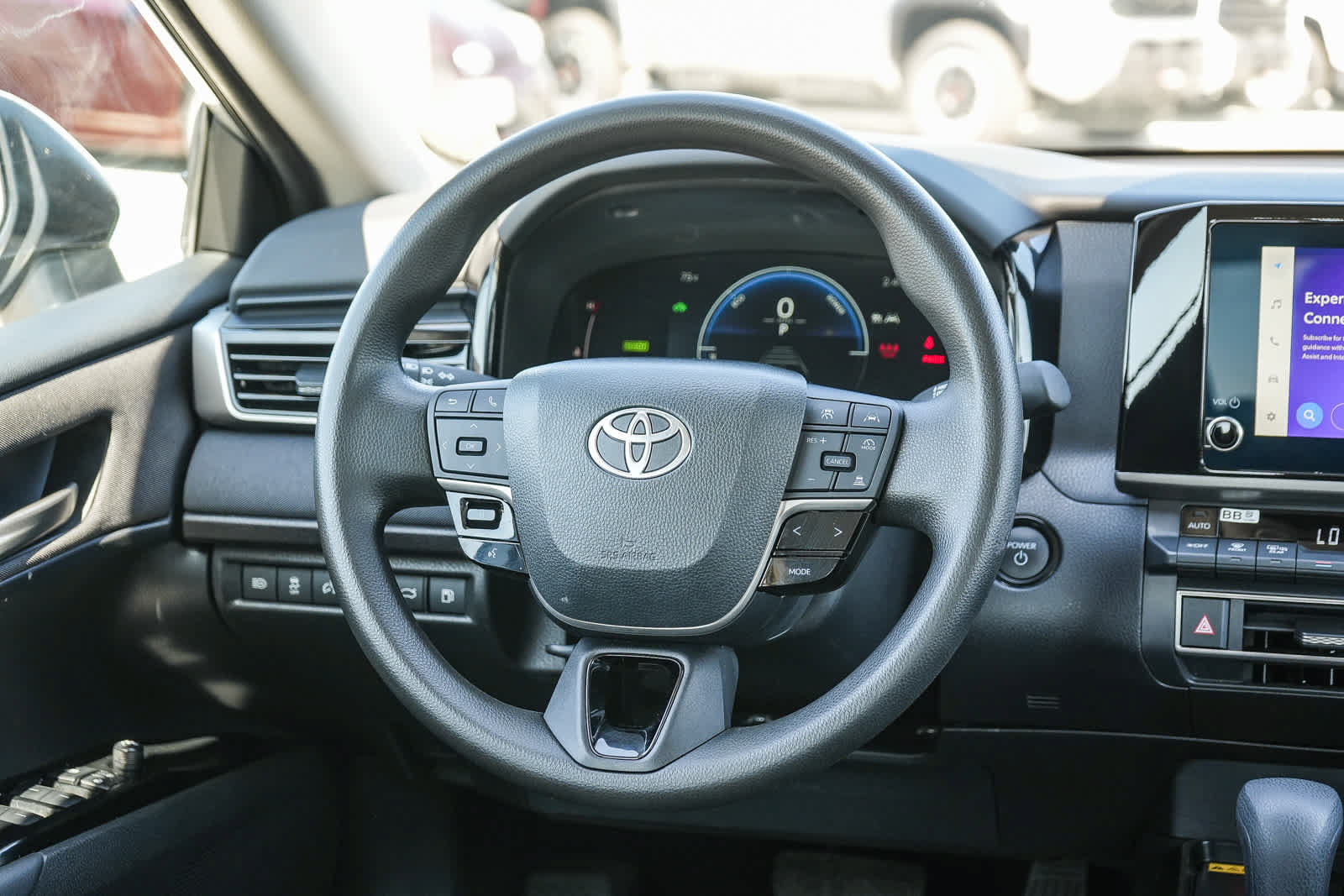 Used 2025 Toyota Camry LE FWD image 15