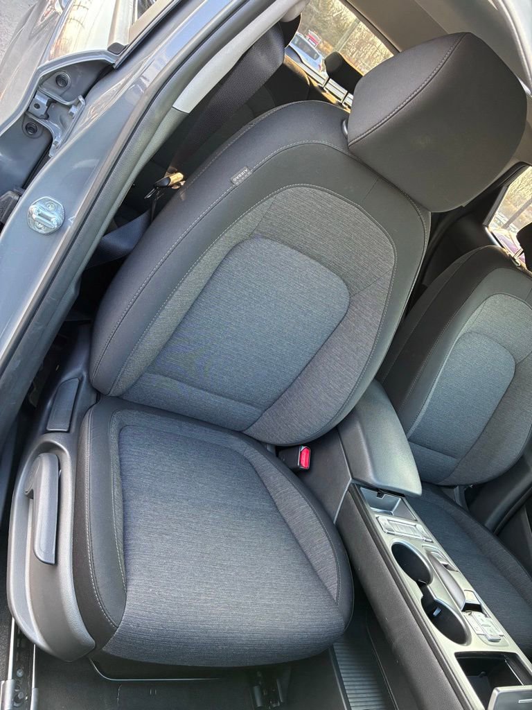 Used 2022 Hyundai Kona SEL w/ Convenience Package image 21