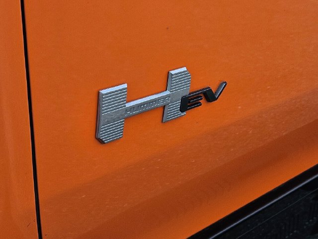 Used 2024 GMC Hummer EV 3X AWD/4WD image 12