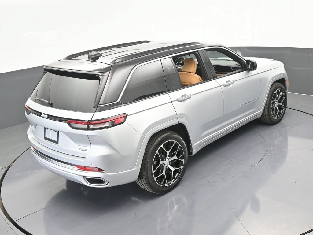 New 2025 Jeep Grand Cherokee Summit AWD/4WD image 57