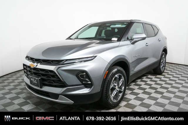 Used 2025 Chevrolet Blazer LT FWD image 29