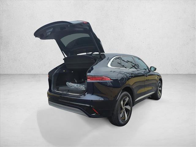 Used 2025 Jaguar F-PACE R-Dynamic S image 2
