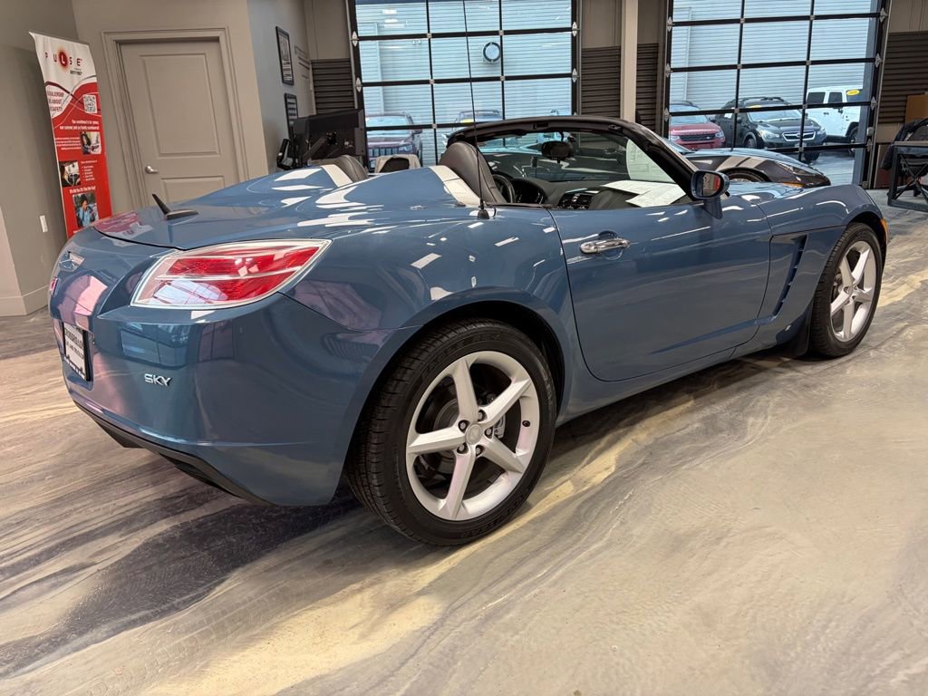 Used 2008 Saturn Sky w/ Premium Trim Package image 23
