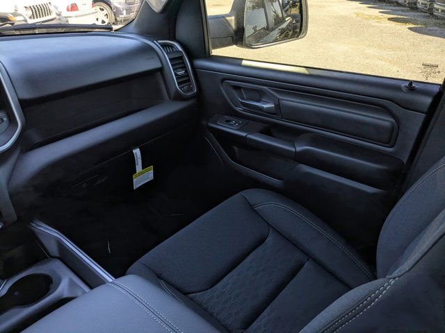 New 2026 RAM 1500 Express image 16