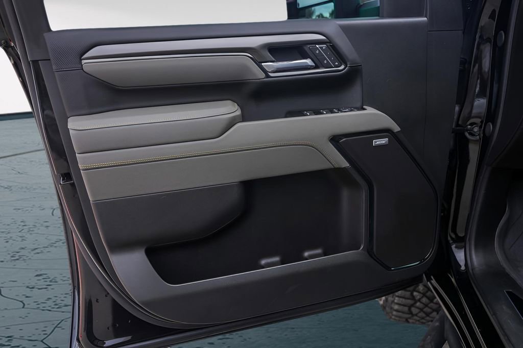 Certified 2025 Chevrolet Silverado 2500 ZR2 w/ Technology Package image 27