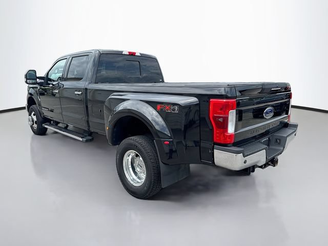 Used 2018 Ford F350 Lariat w/ Lariat Ultimate Package AWD/4WD image 10