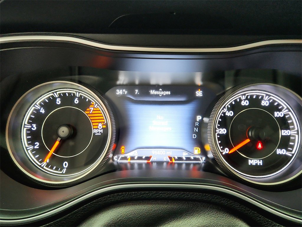 Used 2019 Jeep Cherokee Trailhawk w/ Comfort & Convenience Group image 13