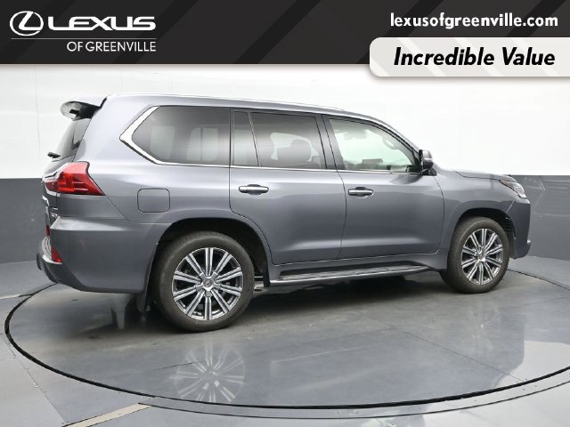 Used 2017 Lexus LX 570 4WD w/ Luxury Package image 9