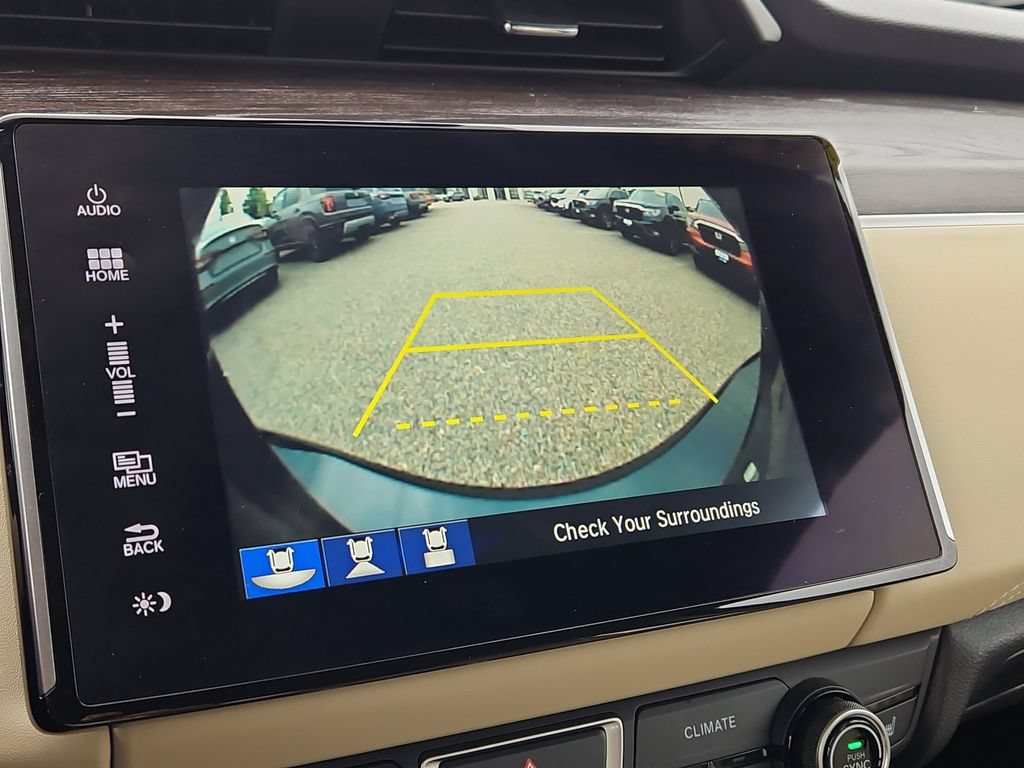Certified 2019 Honda Clarity Plug-In Hybrid image 16
