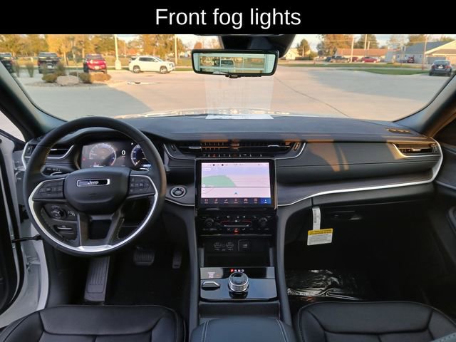 New 2025 Jeep Grand Cherokee Limited image 30